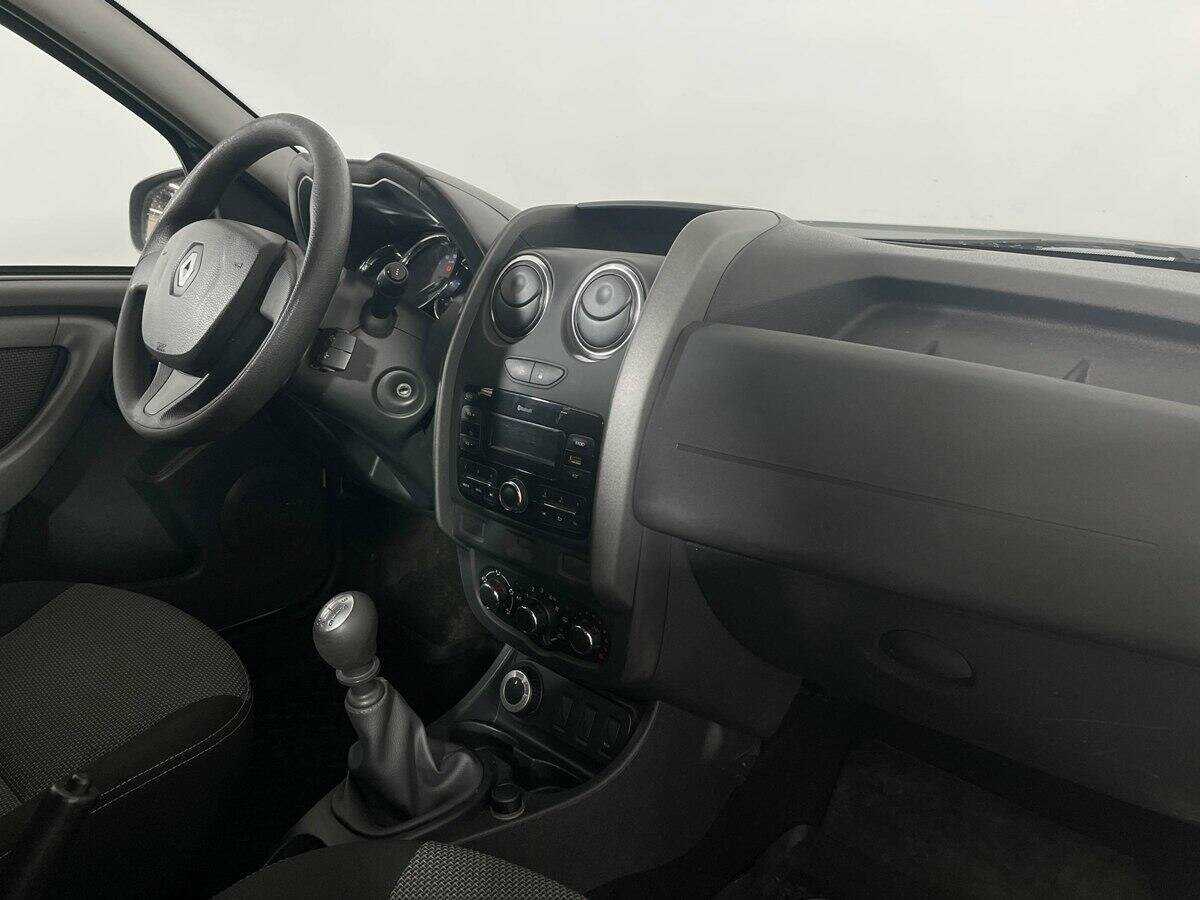 Renault Duster с пробегом — 2017 год. Фото: #8