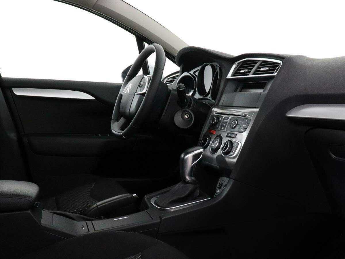 Citroen C4 с пробегом — 2020 год. Фото: #4