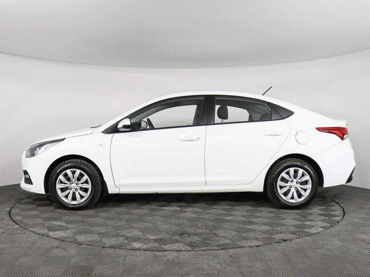 Hyundai Solaris с пробегом — 2019 год. Фото: #6