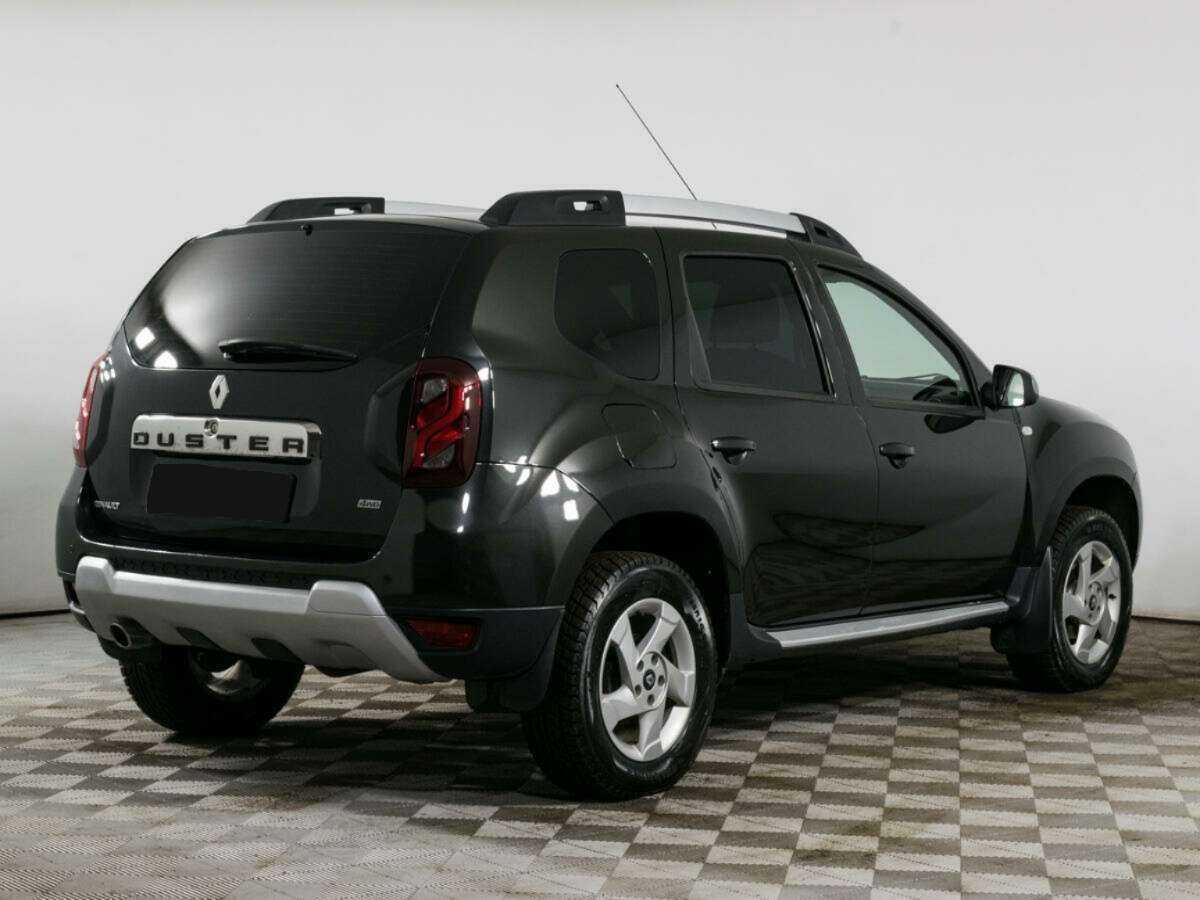 Renault Duster с пробегом — 2015 год. Фото: #4