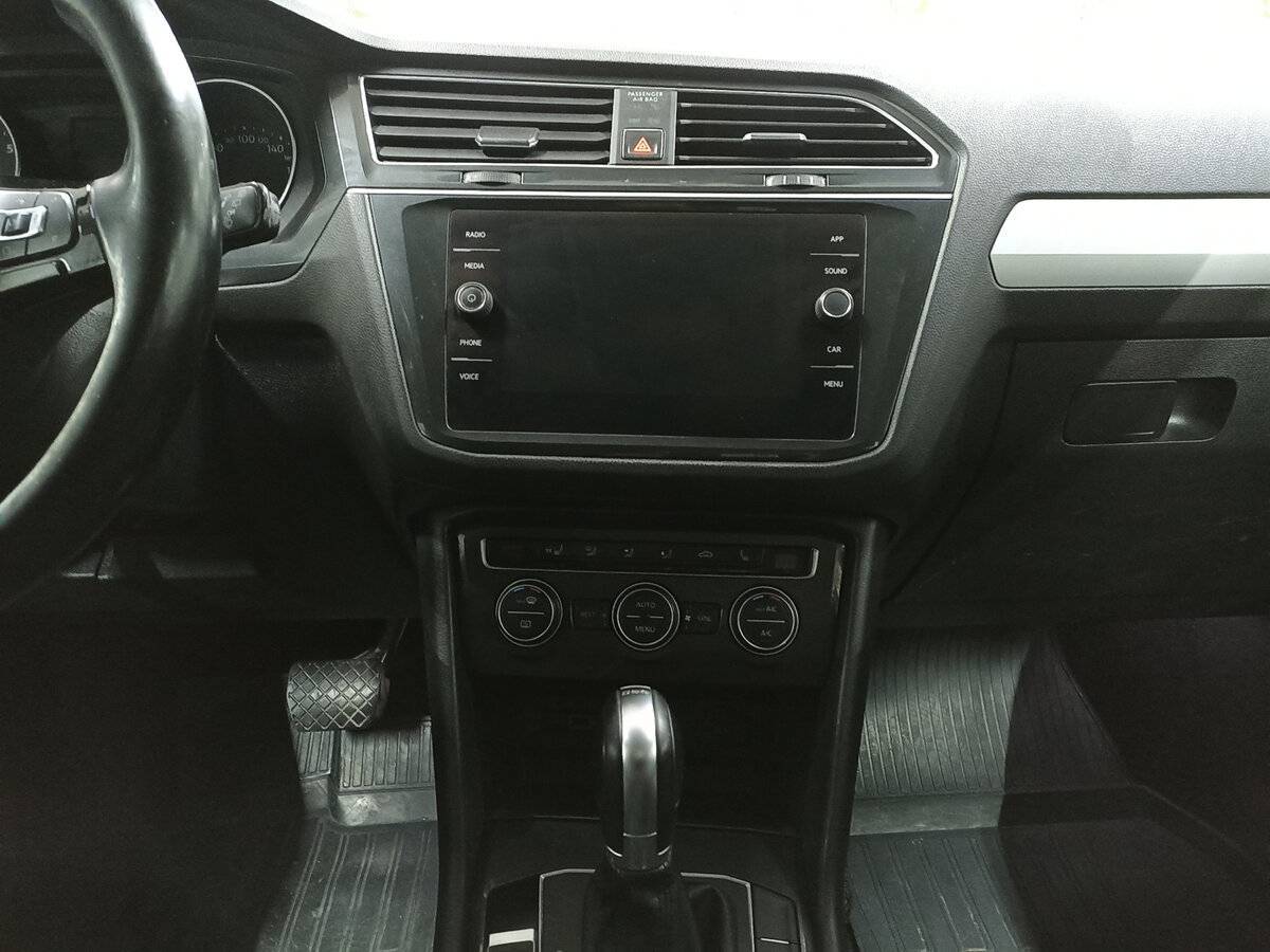 Volkswagen Tiguan с пробегом — 2018 год. Фото: #14