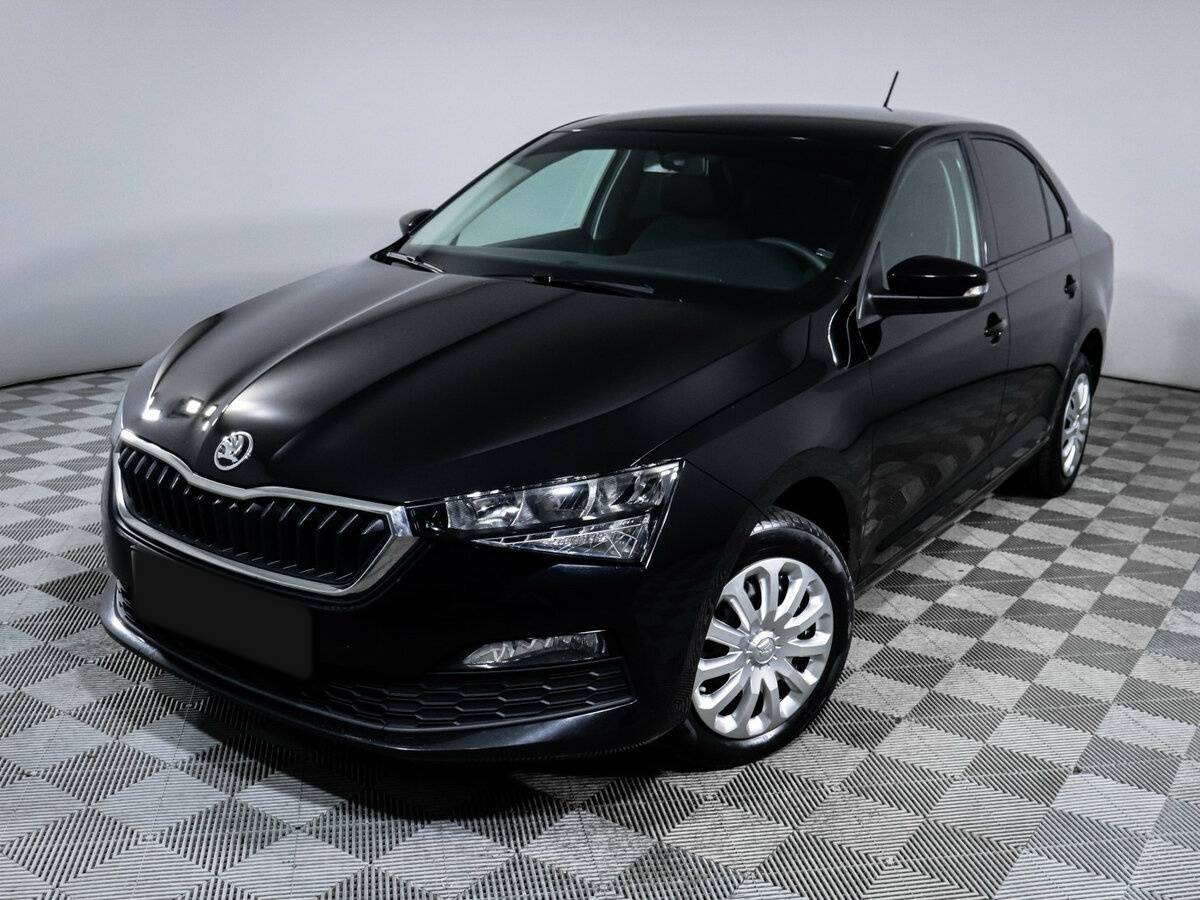 Skoda Rapid с пробегом — 2021 год. Фото: #13
