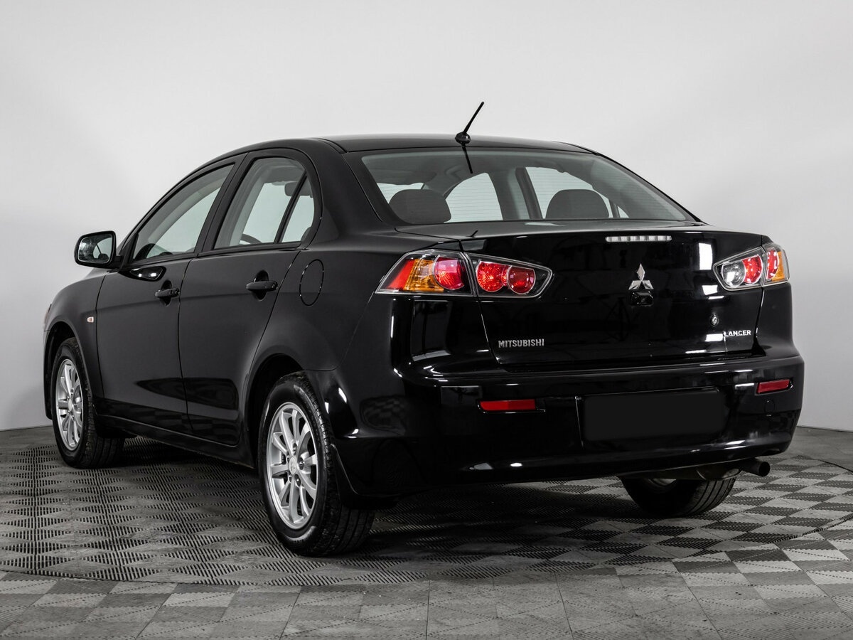 Mitsubishi Lancer с пробегом — 2012 год. Фото: #5
