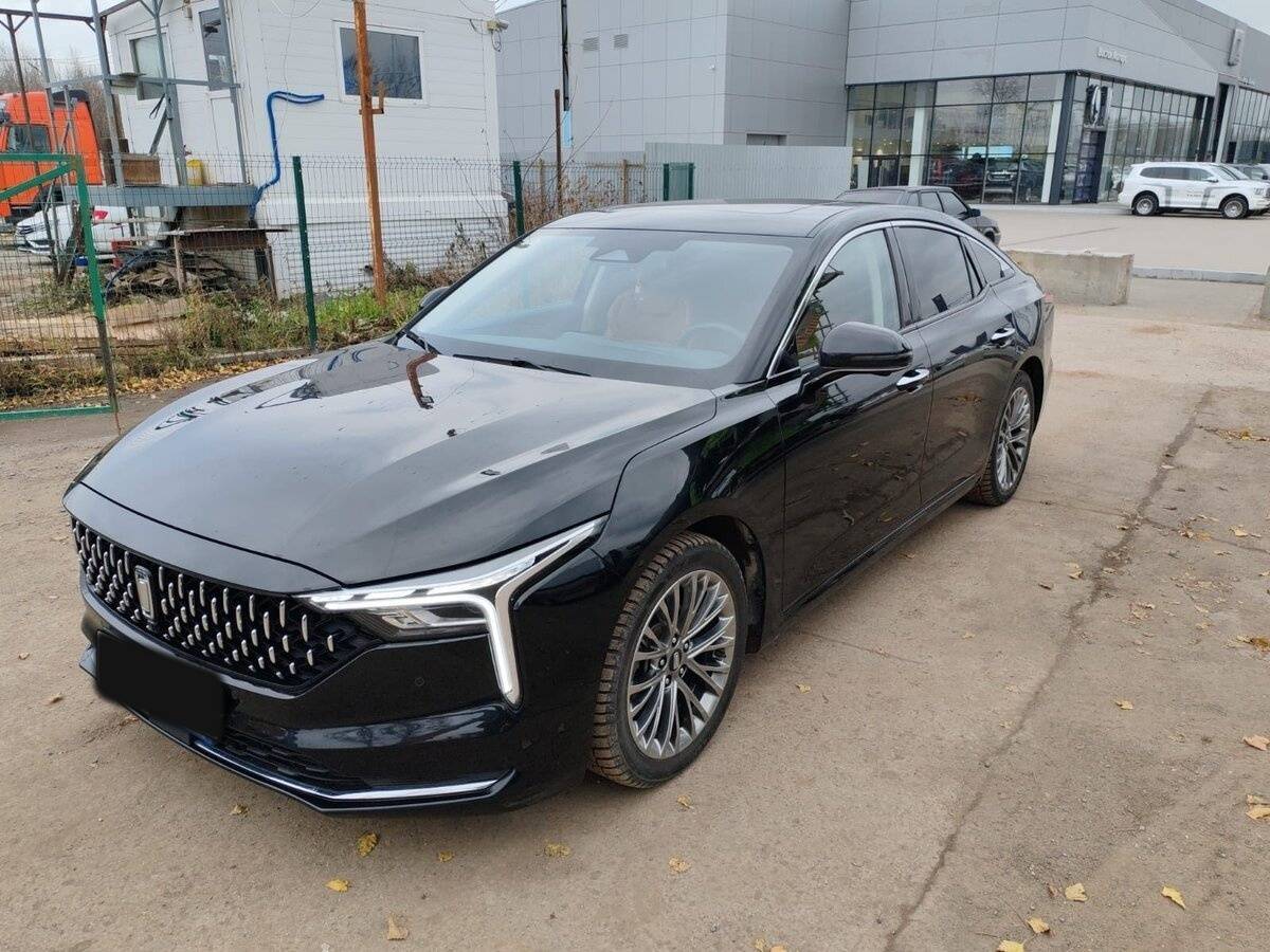 FAW Bestune B70 с пробегом — 2023 год. Фото: #1