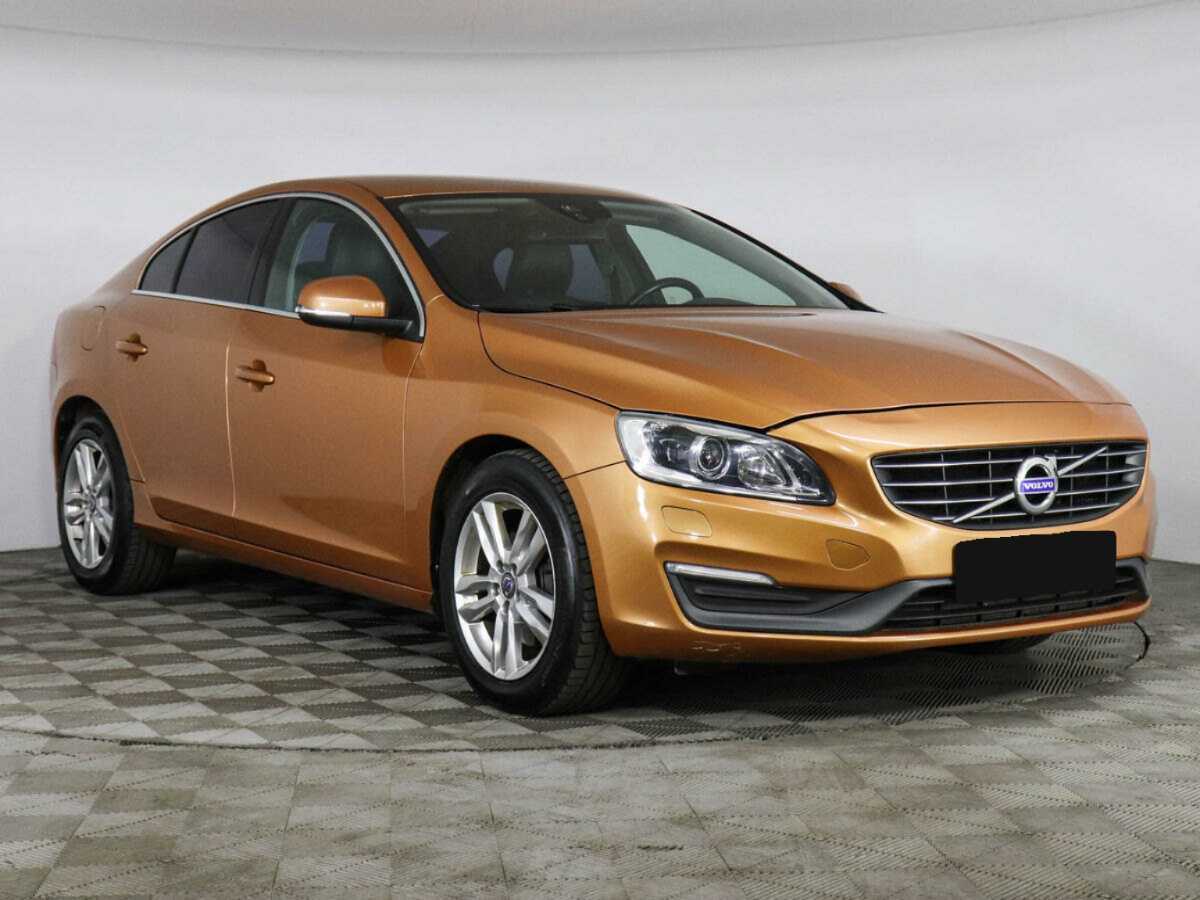 Volvo S60 с пробегом — 2013 год. Фото: #2