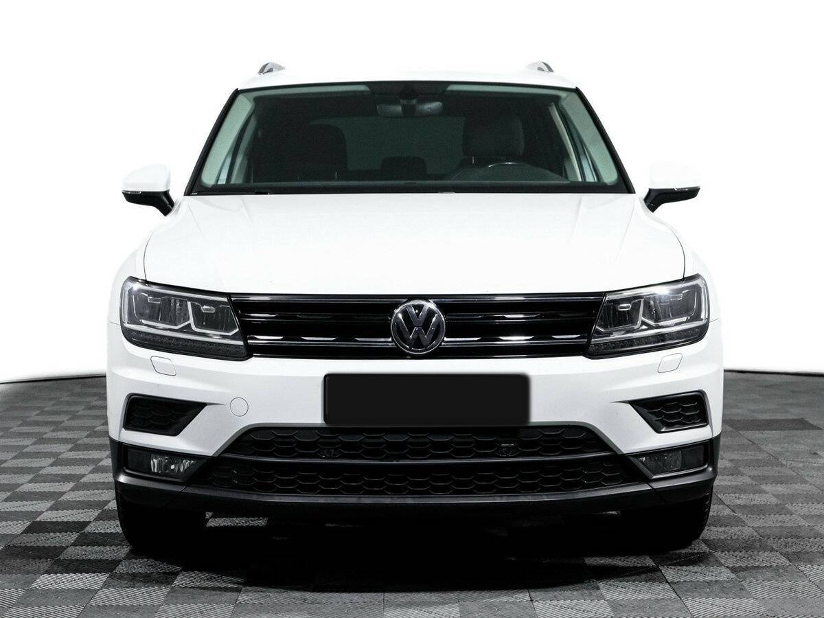 Volkswagen Tiguan с пробегом — 2018 год. Фото: #1