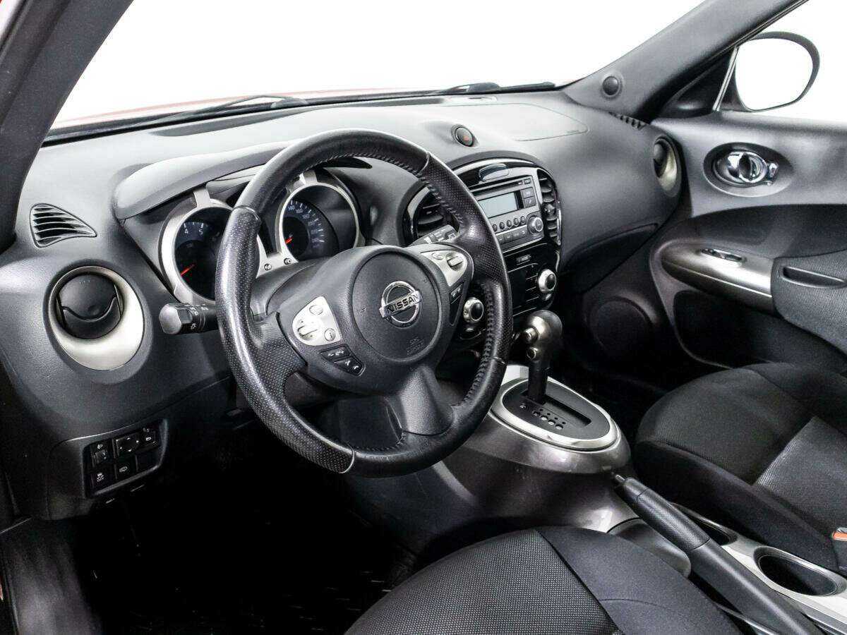 Nissan Juke с пробегом — 2014 год. Фото: #10