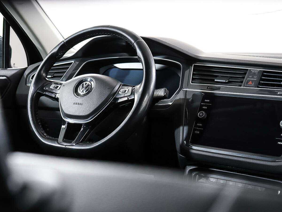 Volkswagen Tiguan с пробегом — 2017 год. Фото: #13