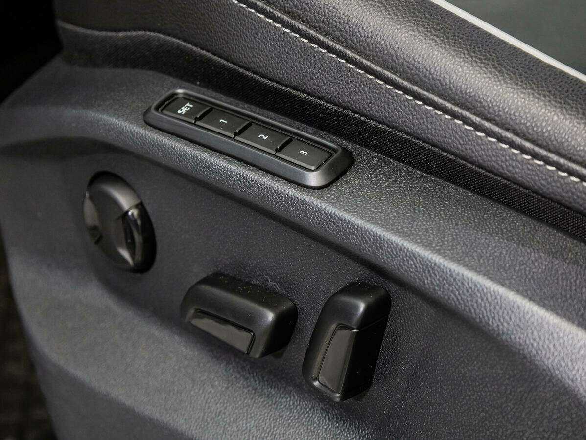 Volkswagen Tiguan с пробегом — 2021 год. Фото: #17