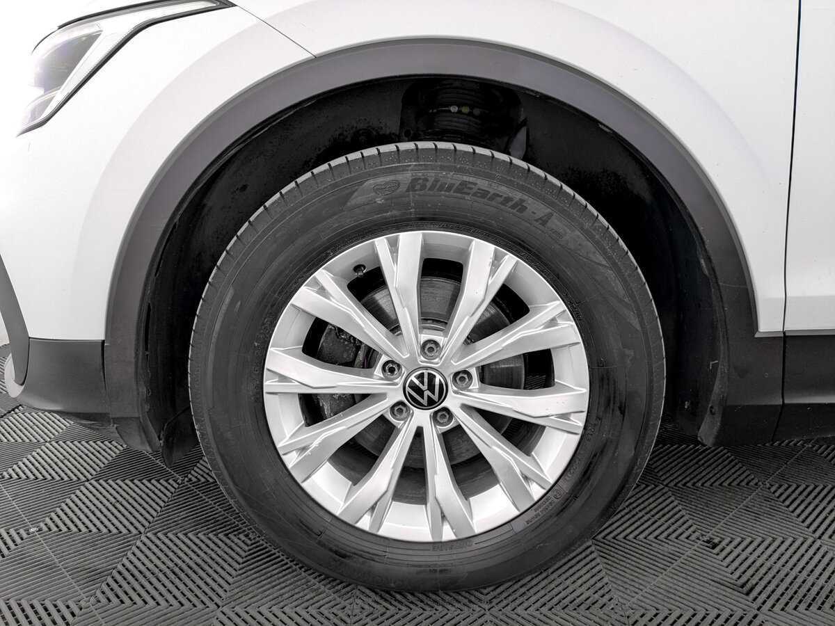 Volkswagen Tiguan с пробегом — 2021 год. Фото: #17