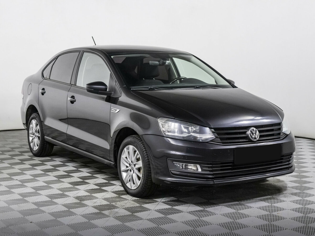 Volkswagen Polo с пробегом — 2018 год. Фото: #2