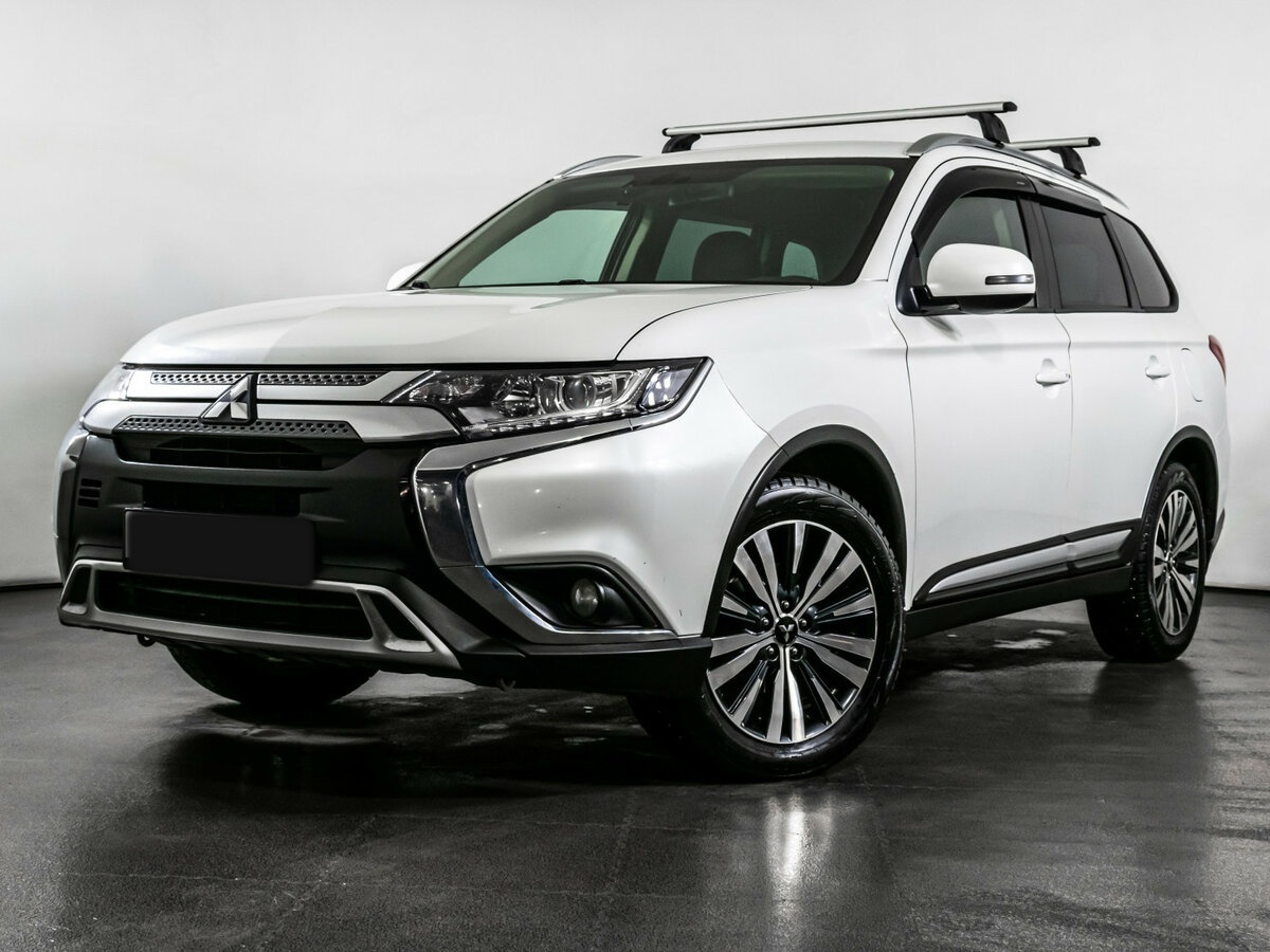 Mitsubishi Outlander с пробегом — 2021 год. Посмотреть фото