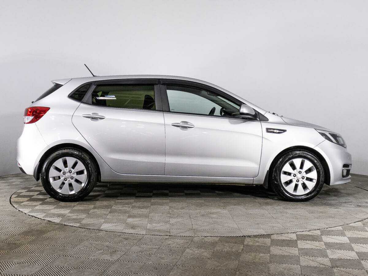 Kia Rio с пробегом — 2017 год. Фото: #3