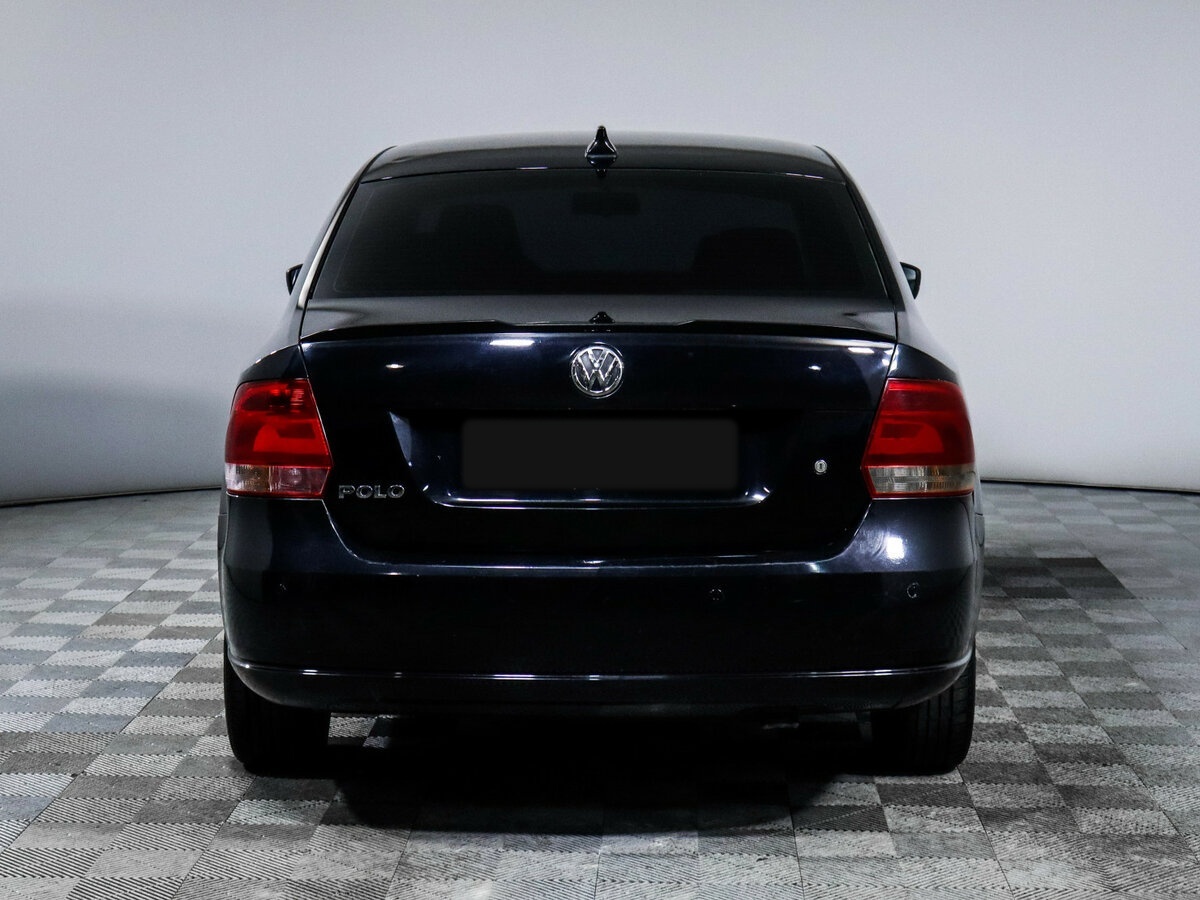 Volkswagen Polo с пробегом — 2014 год. Фото: #4