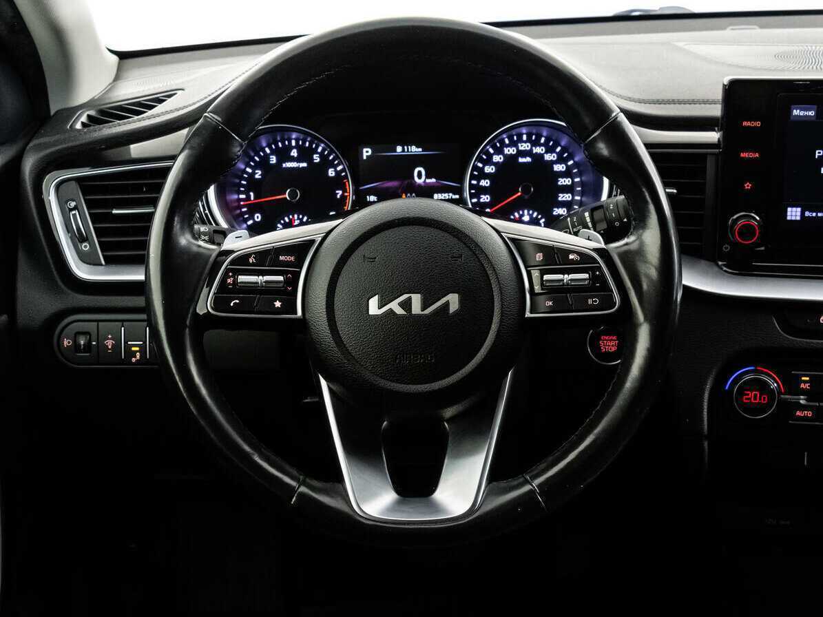 Kia Ceed с пробегом — 2021 год. Фото: #9