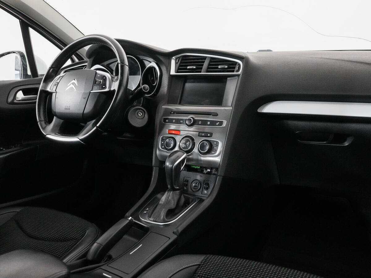 Citroen C4 с пробегом — 2016 год. Фото: #8