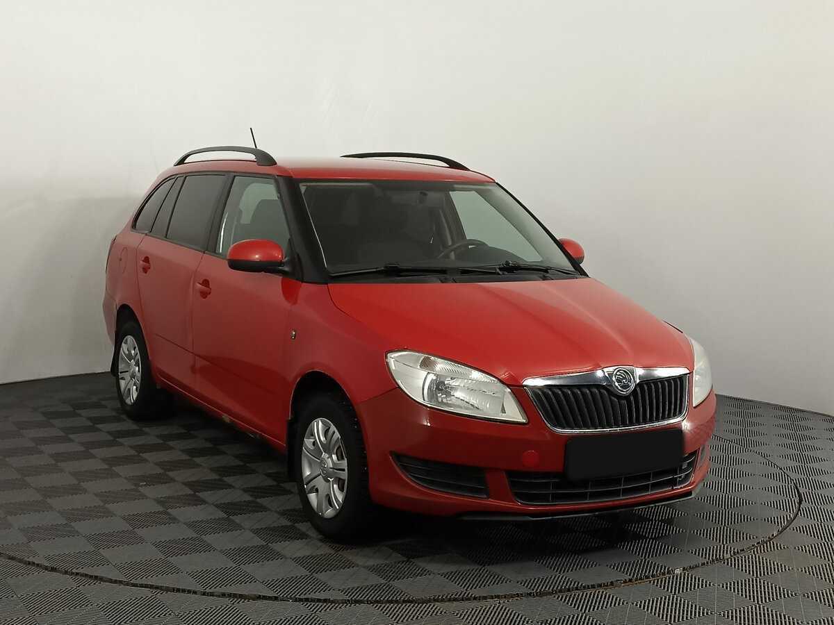 Skoda Fabia с пробегом — 2014 год. Фото: #2