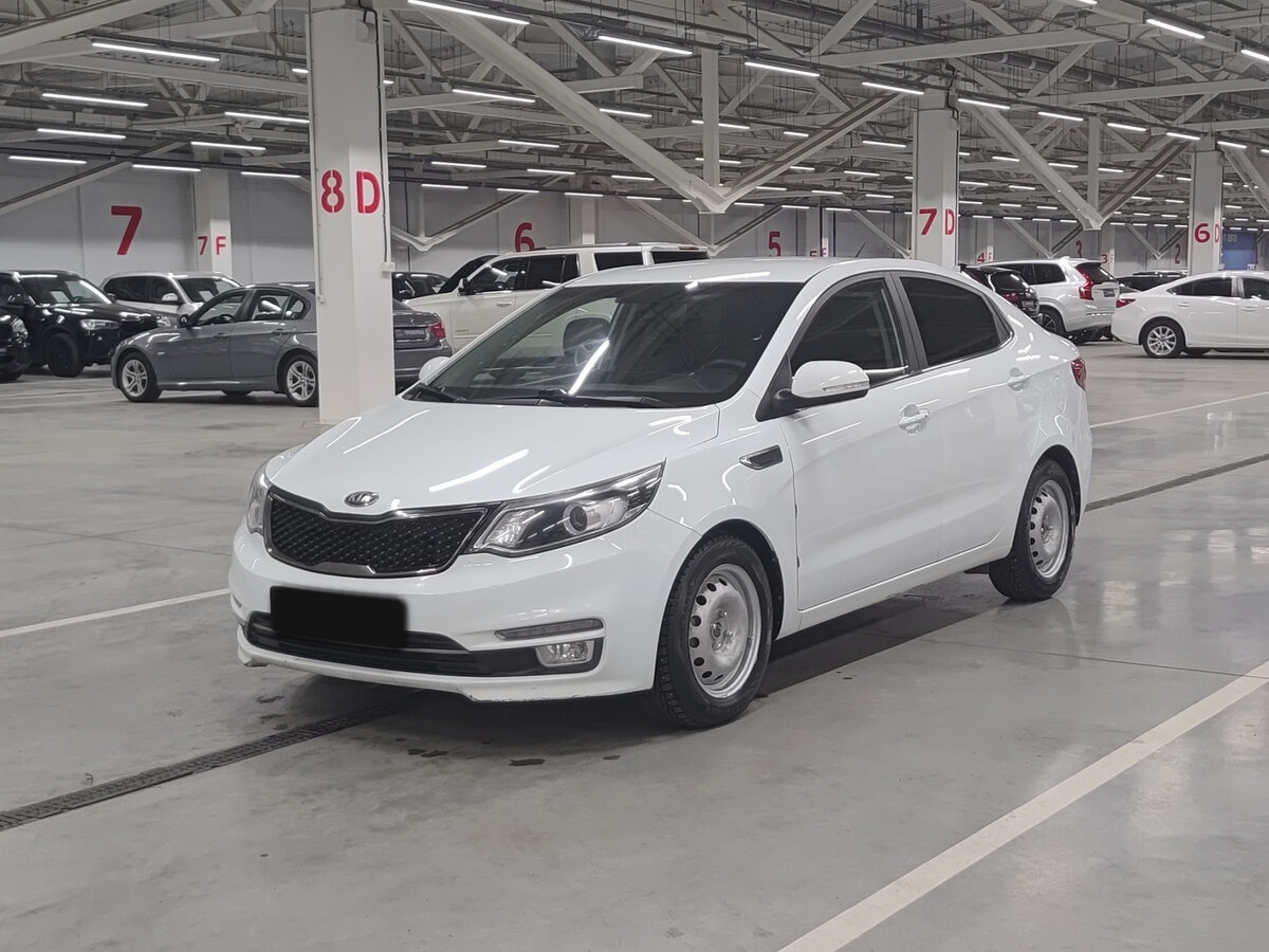 Kia Rio с пробегом — 2016 год. Фото: #0