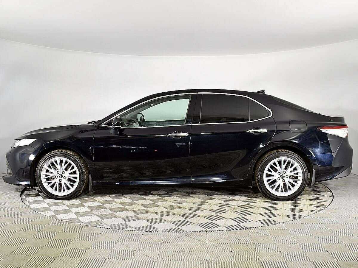 Toyota Camry с пробегом — 2020 год. Фото: #5