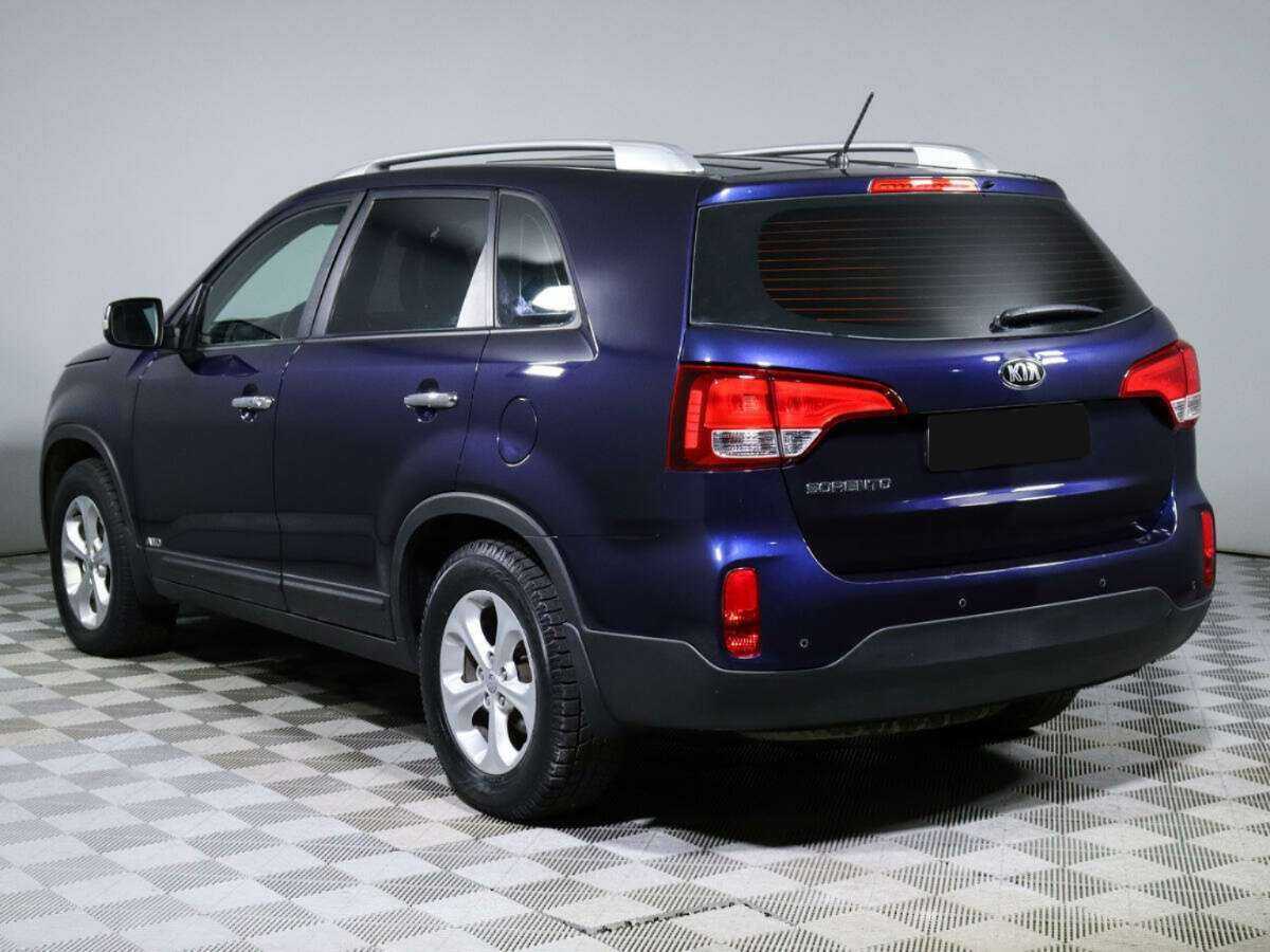Kia Sorento с пробегом — 2015 год. Фото: #4