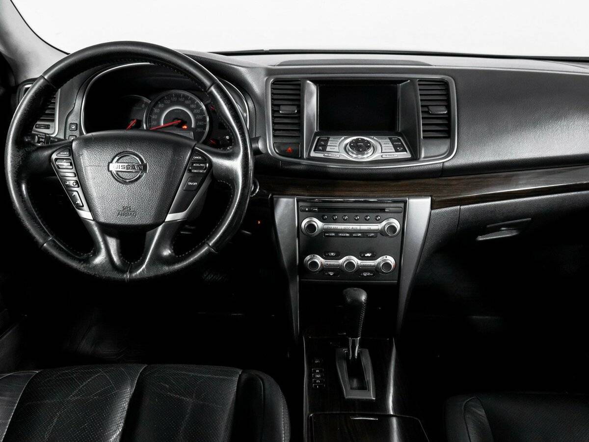 Nissan Teana с пробегом — 2012 год. Фото: #11