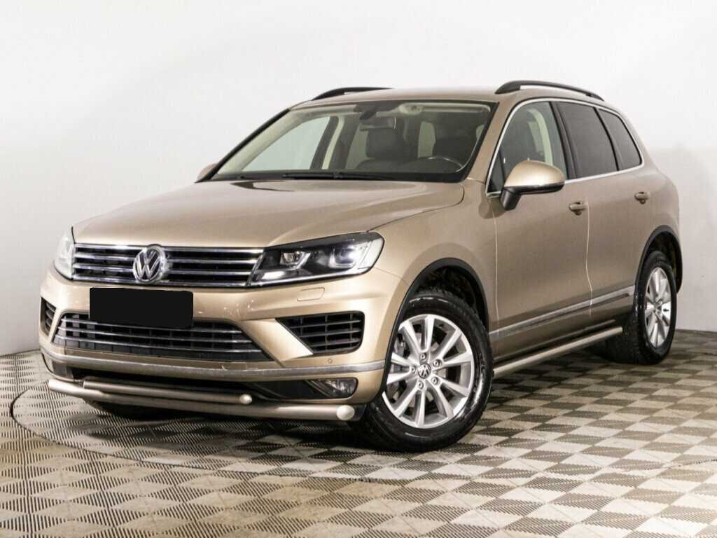 Volkswagen Touareg с пробегом — 2015 год. Фото: #0