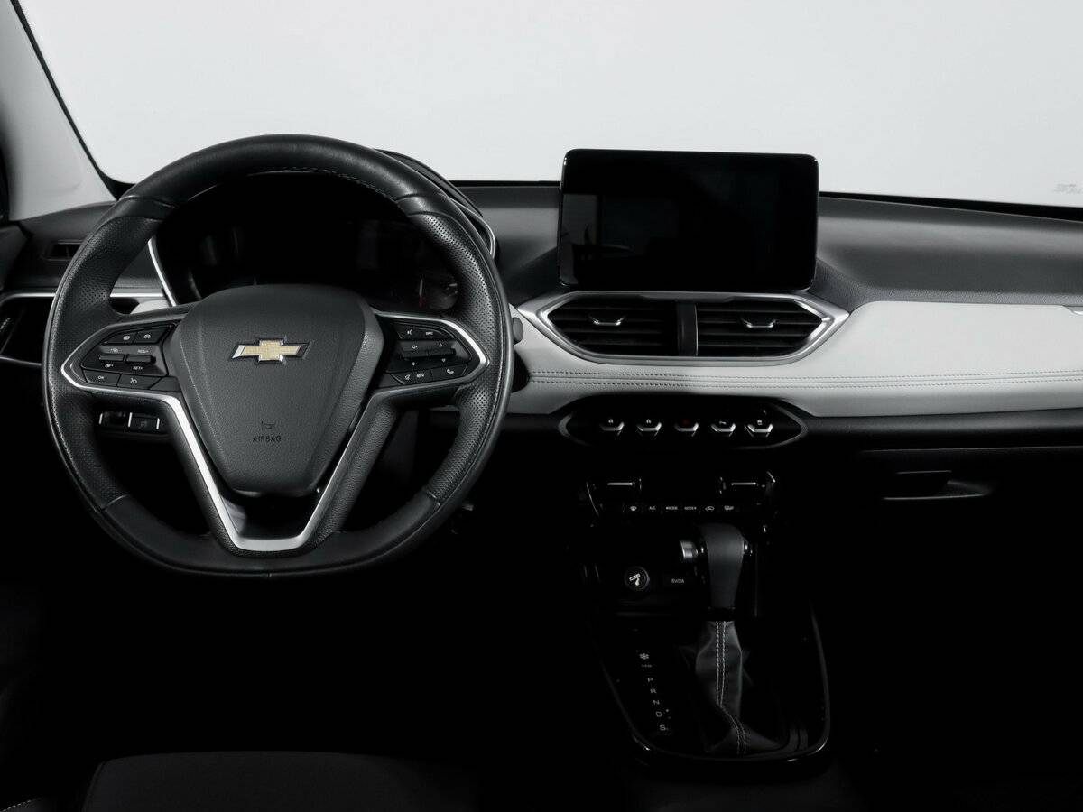 Chevrolet Captiva с пробегом — 2021 год. Фото: #11
