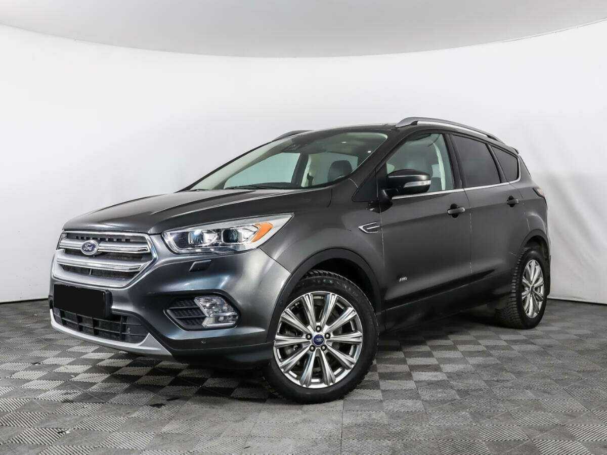 Ford Kuga с пробегом — 2016 год. Фото: #0