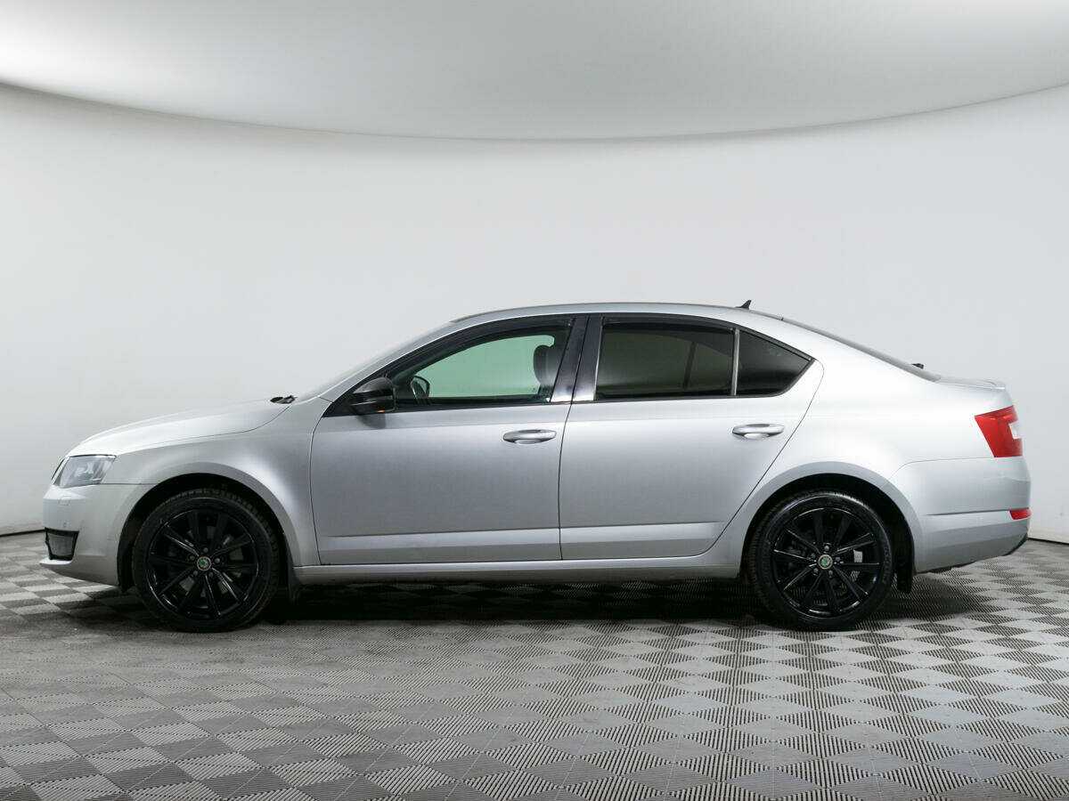 Skoda Octavia с пробегом — 2013 год. Фото: #7