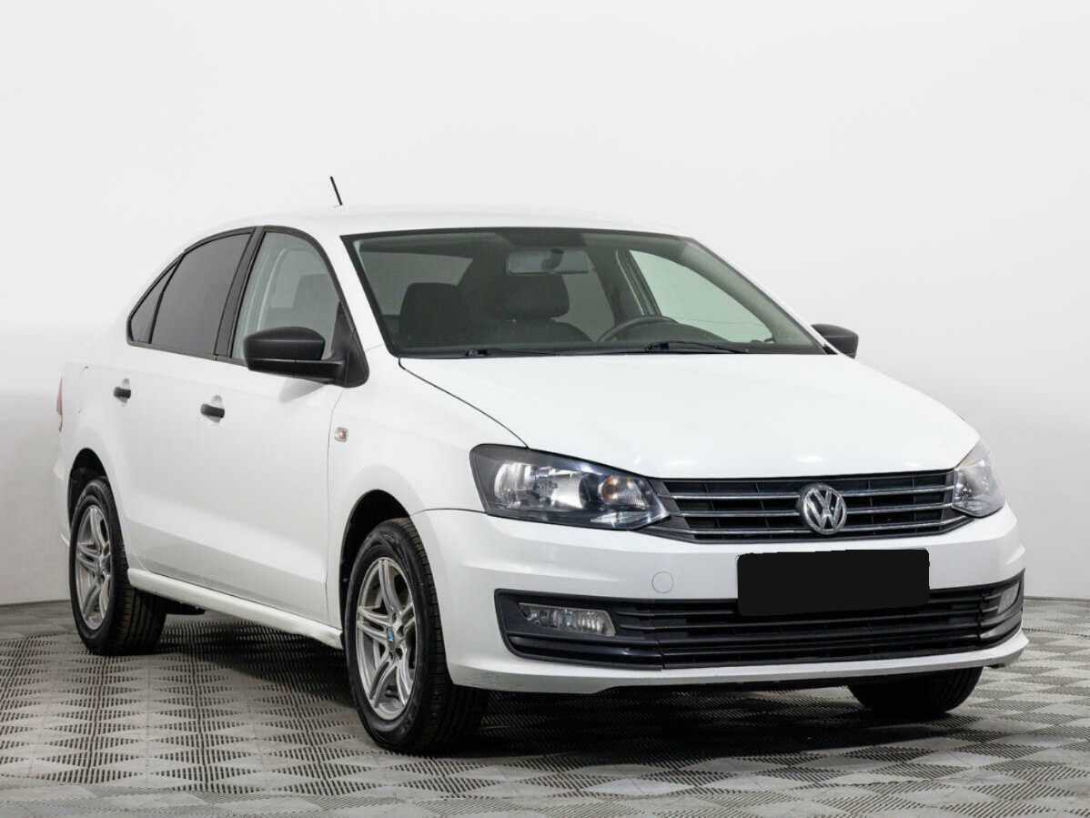 Volkswagen Polo с пробегом — 2015 год. Фото: #1