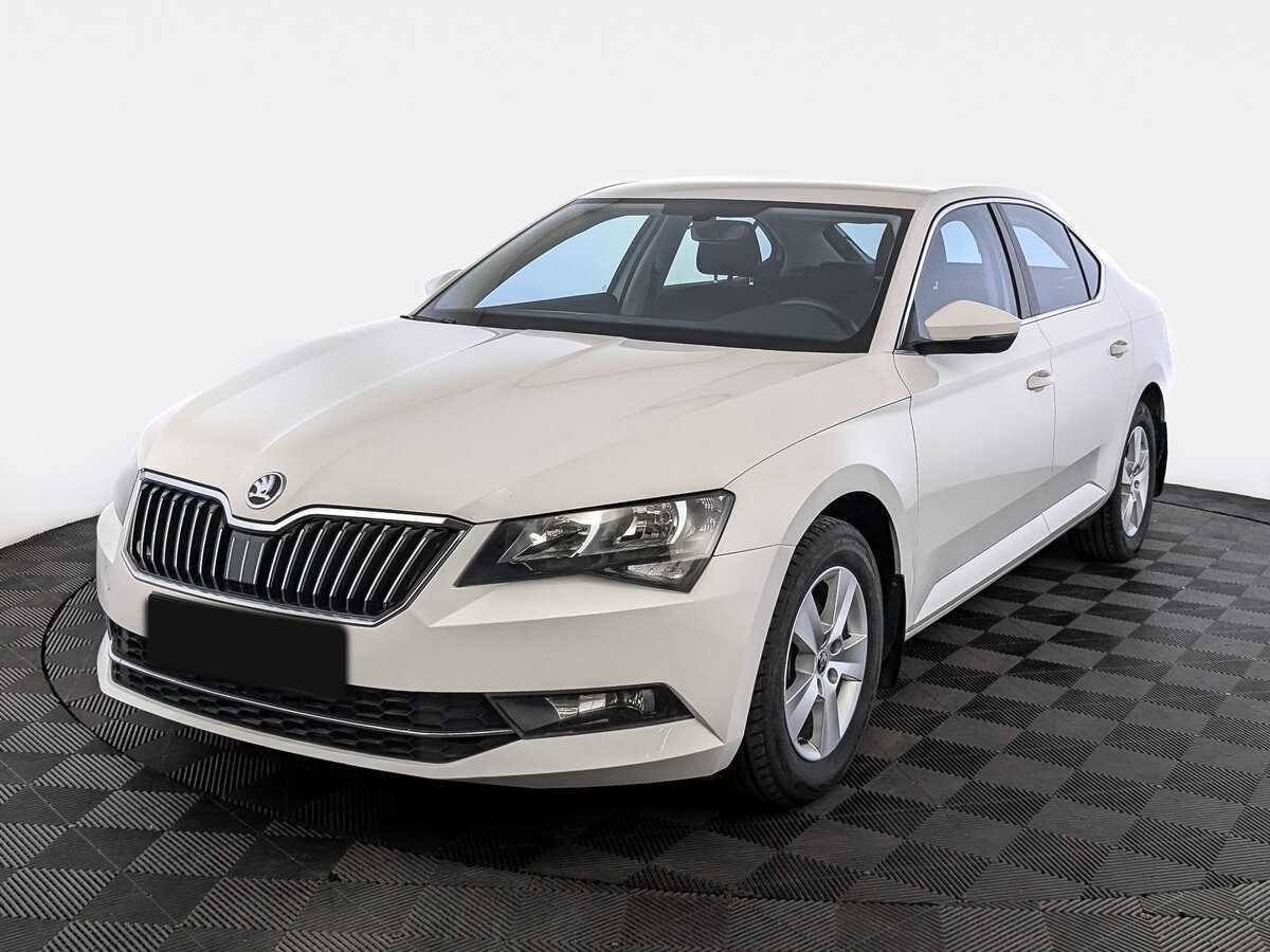 Skoda Superb с пробегом — 2017 год. Посмотреть фото