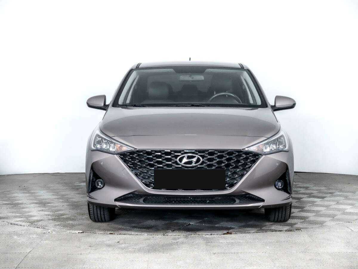 Hyundai Solaris с пробегом — 2022 год. Посмотреть фото