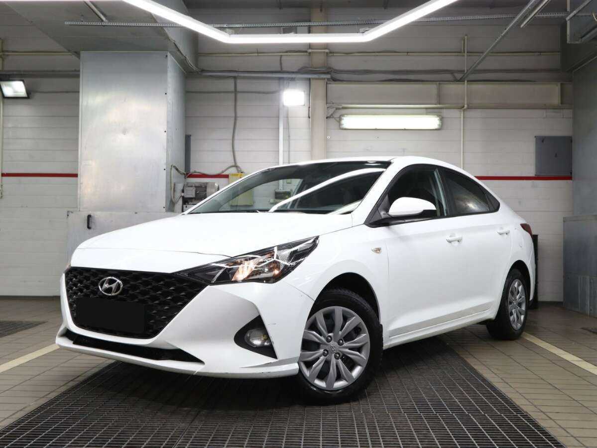 Hyundai Solaris с пробегом — 2020 год. Посмотреть фото