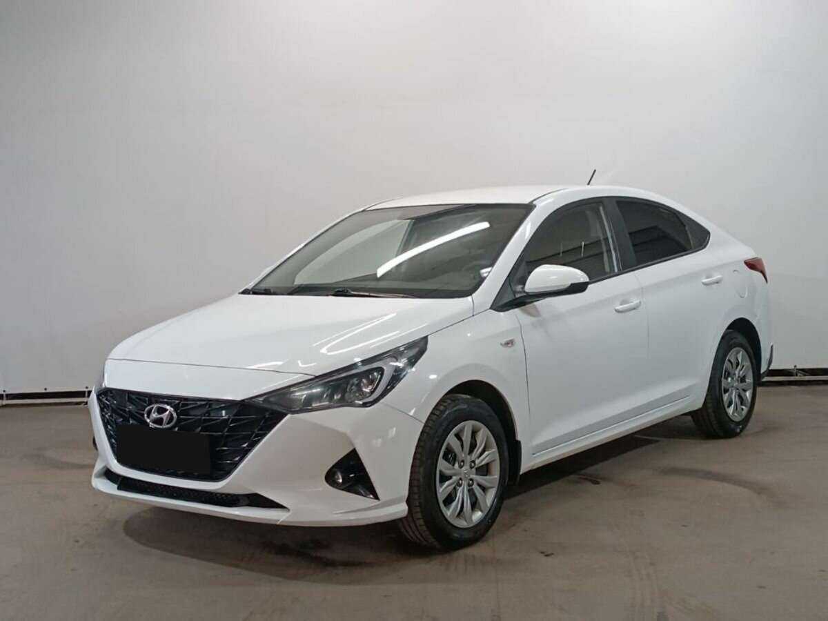 Hyundai Solaris с пробегом — 2022 год. Фото: #0