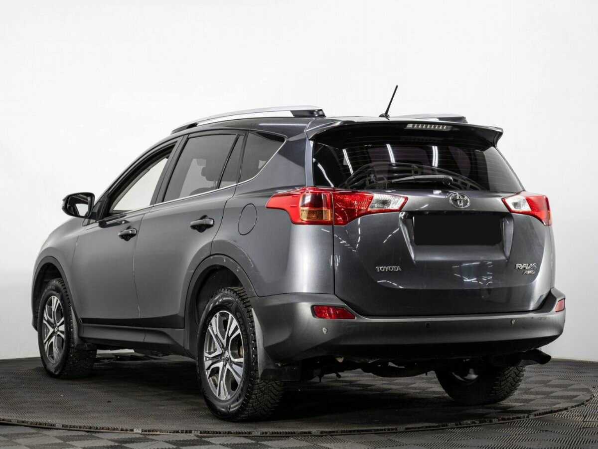 Toyota RAV4 с пробегом — 2013 год. Фото: #5