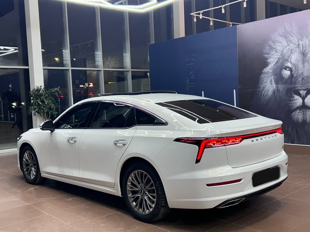 FAW Bestune B70 с пробегом — 2023 год. Фото: #21