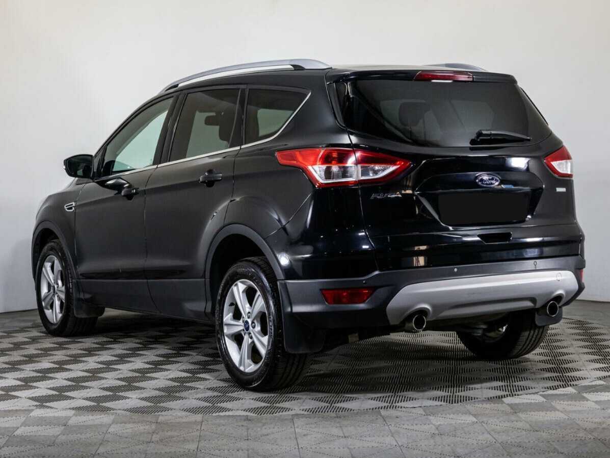 Ford Kuga с пробегом — 2014 год. Фото: #6