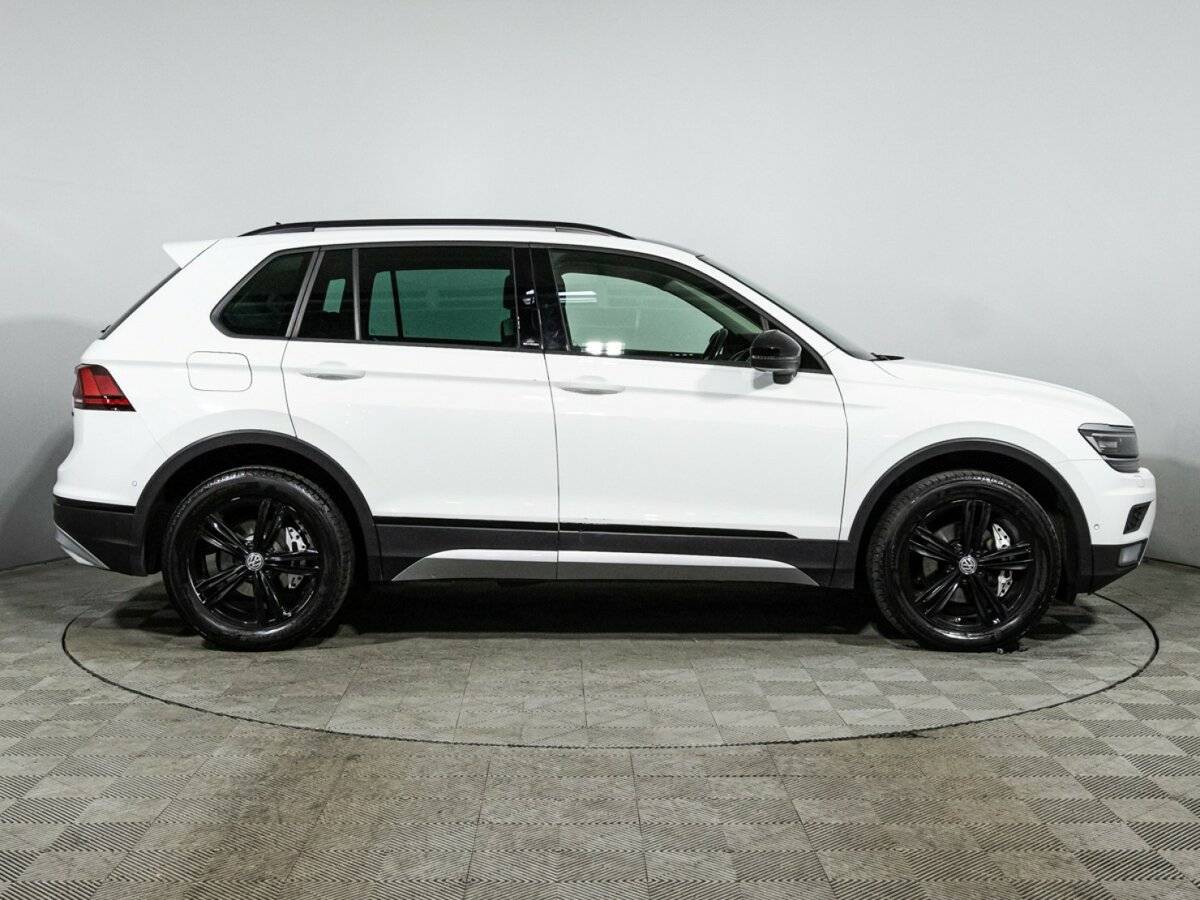 Volkswagen Tiguan с пробегом — 2018 год. Фото: #3