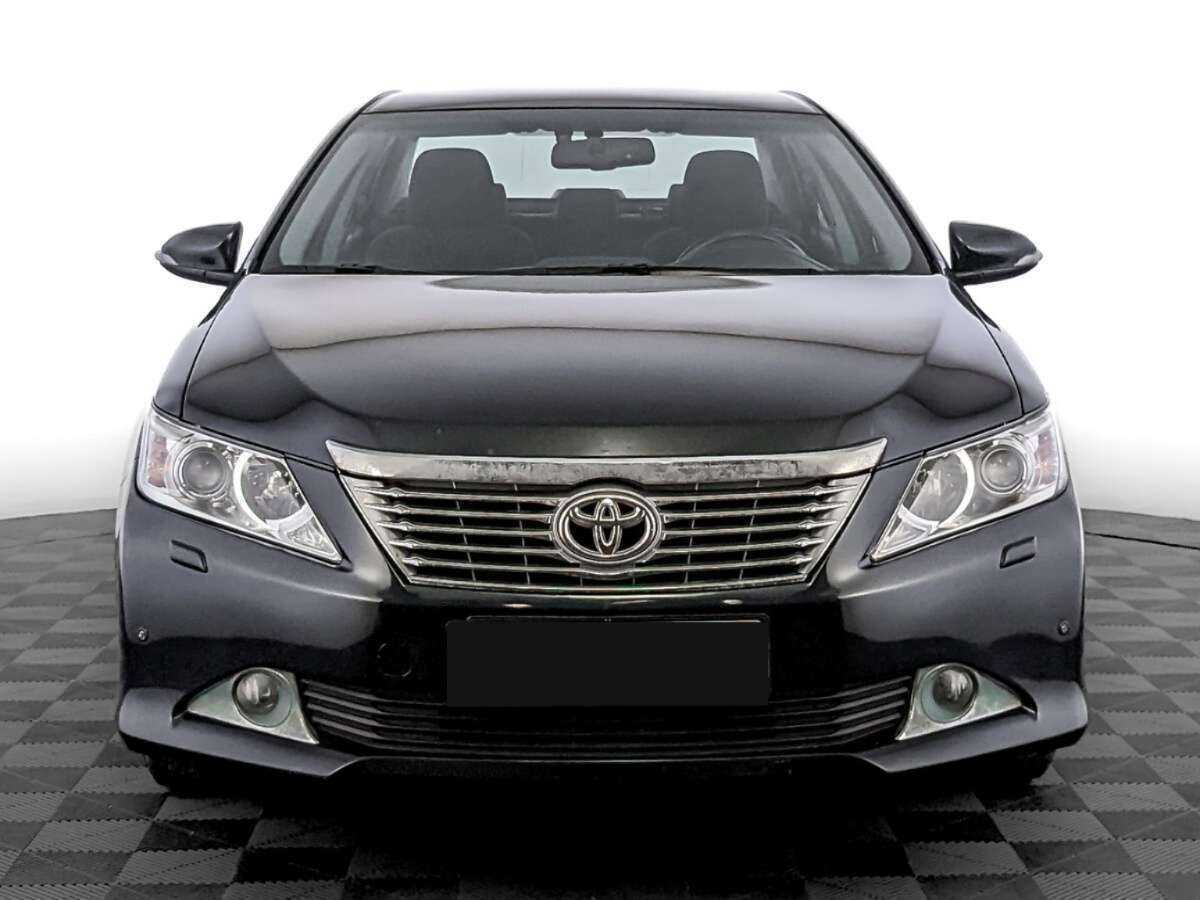 Toyota Camry с пробегом — 2013 год. Фото: #1