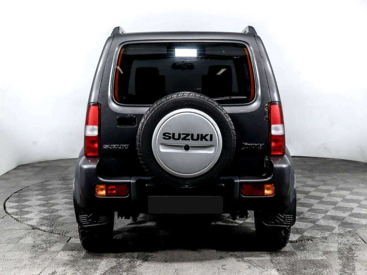 Suzuki Jimny с пробегом — 2013 год. Фото: #4
