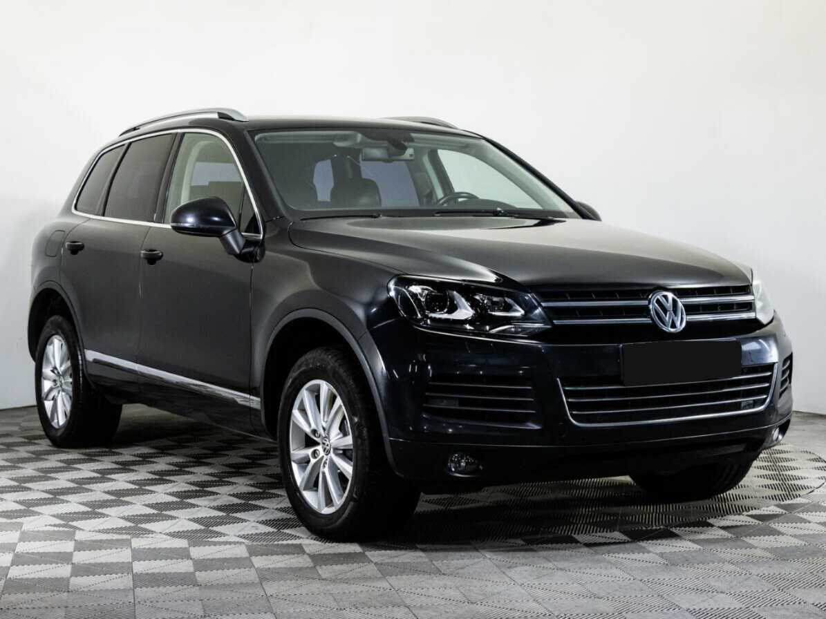 Volkswagen Touareg с пробегом — 2012 год. Фото: #2
