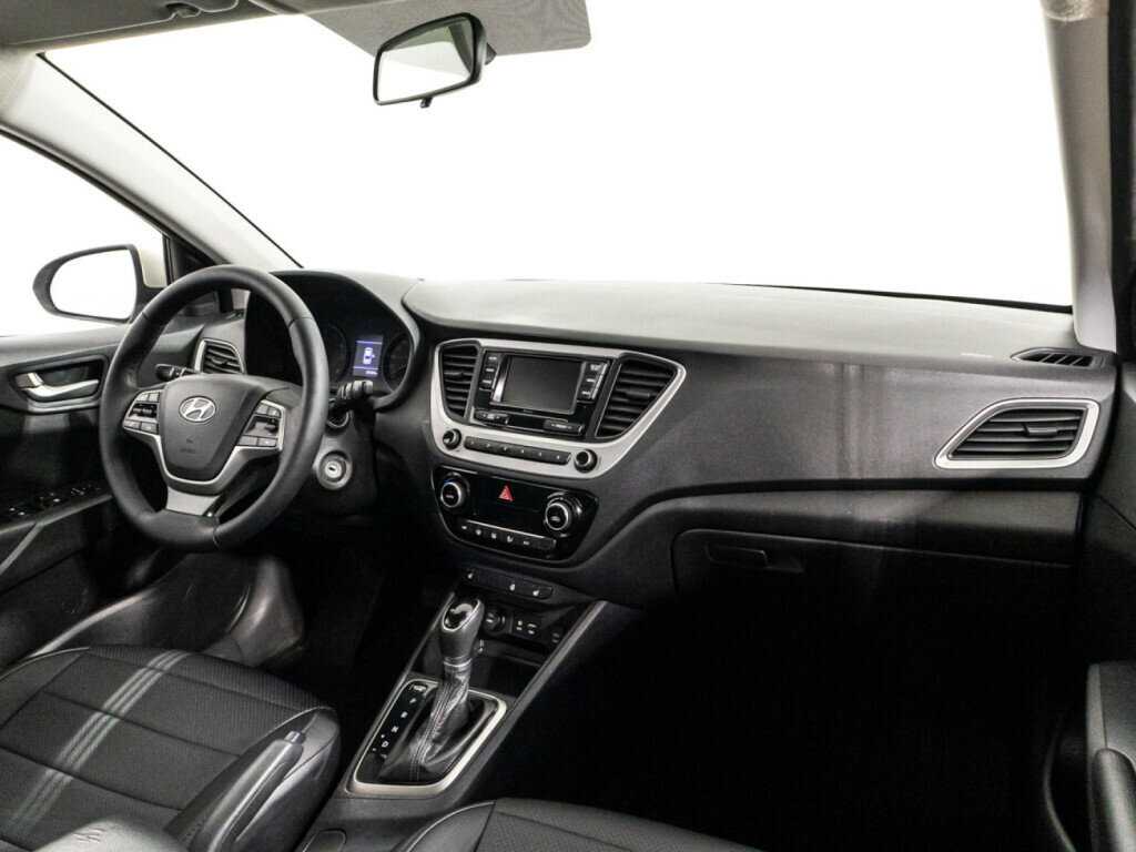 Hyundai Solaris с пробегом — 2018 год. Фото: #8