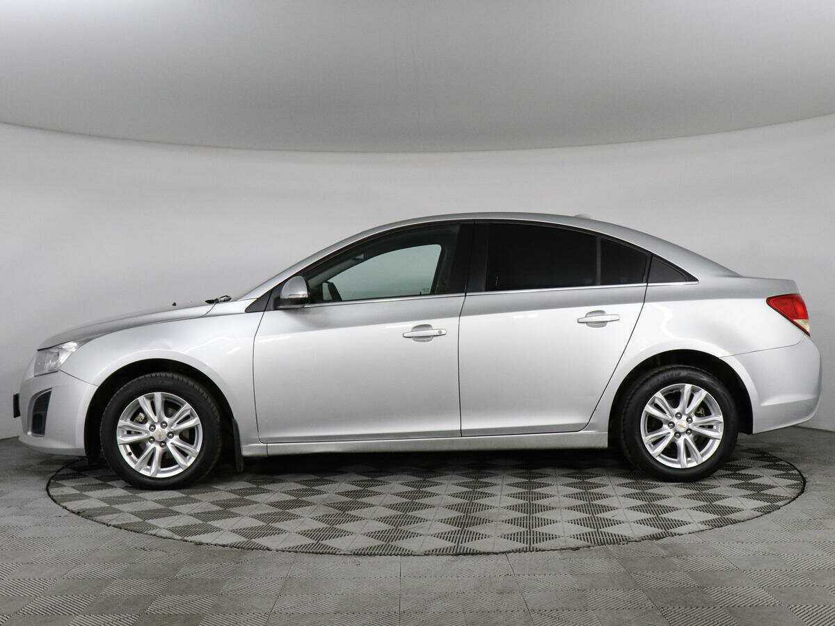 Chevrolet Cruze с пробегом — 2014 год. Фото: #7