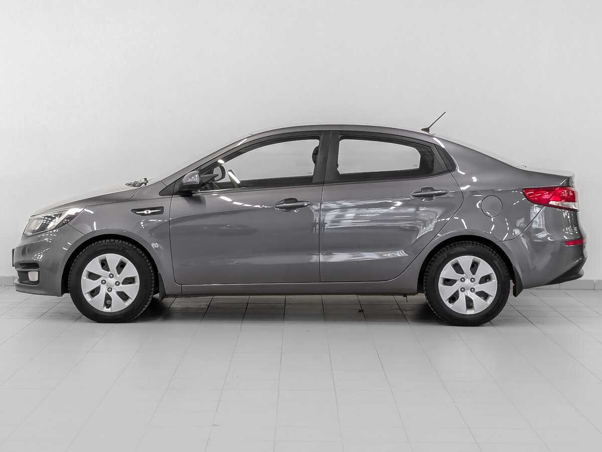 Kia Rio с пробегом — 2015 год. Фото: #7