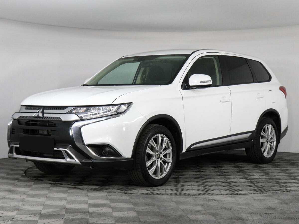 Mitsubishi Outlander с пробегом — 2020 год. Посмотреть фото