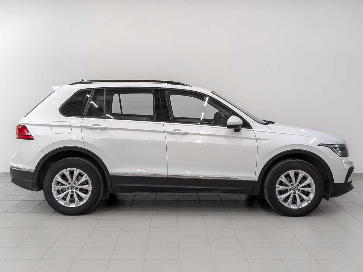 Volkswagen Tiguan с пробегом — 2021 год. Фото: #3