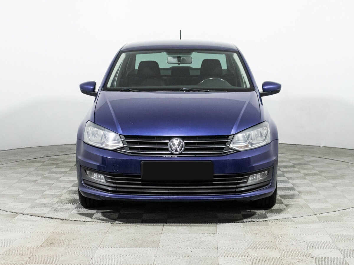 Volkswagen Polo с пробегом — 2020 год. Фото: #1