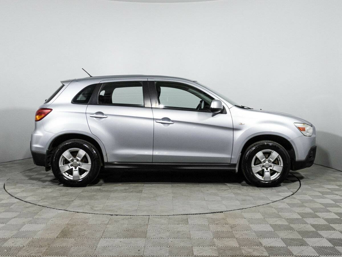 Mitsubishi ASX с пробегом — 2012 год. Фото: #3