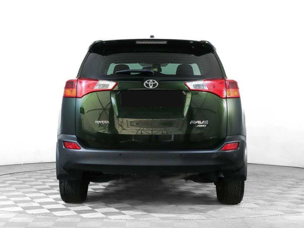 Toyota RAV4 с пробегом — 2012 год. Фото: #5