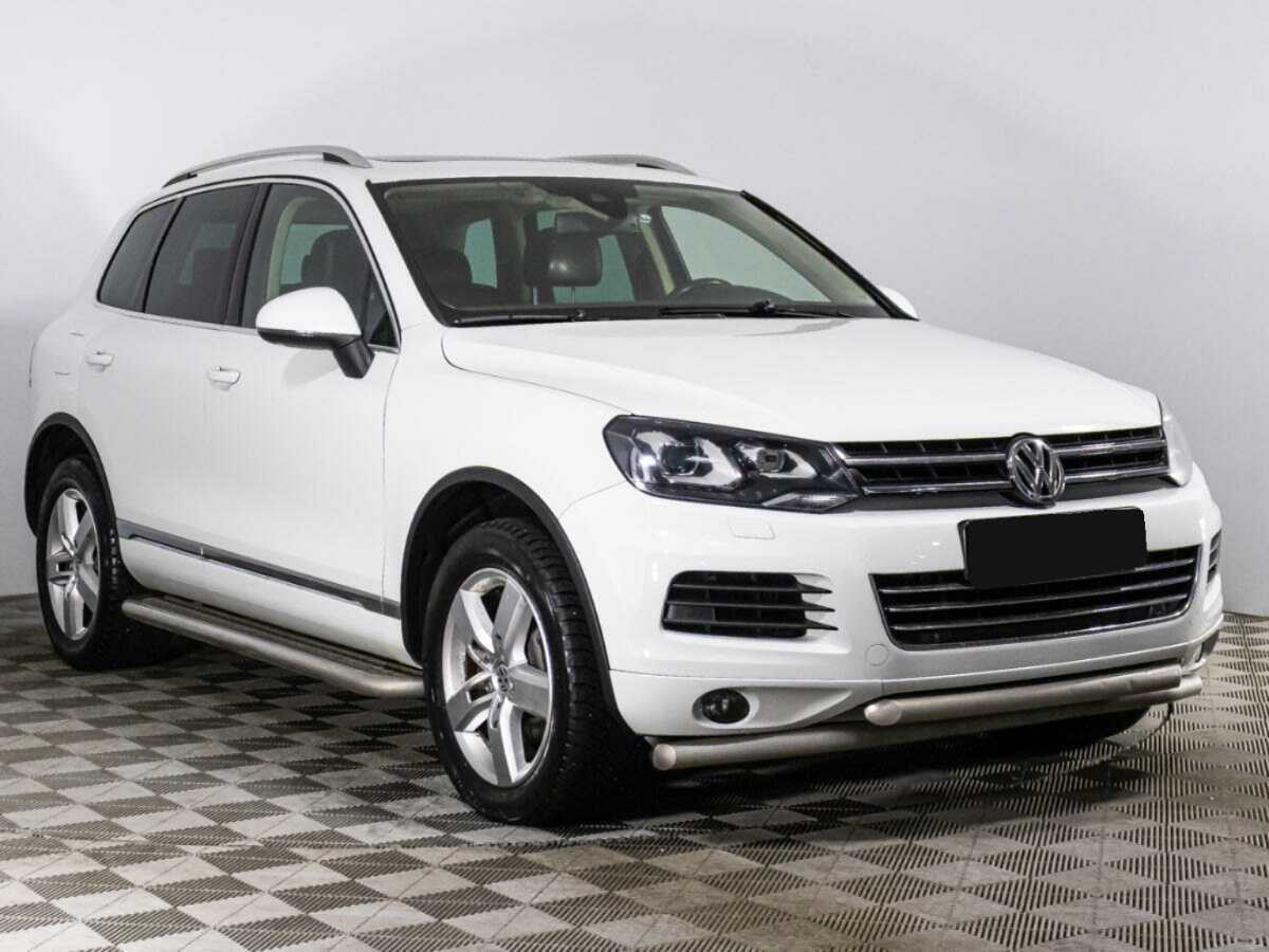 Volkswagen Touareg с пробегом — 2013 год. Фото: #2